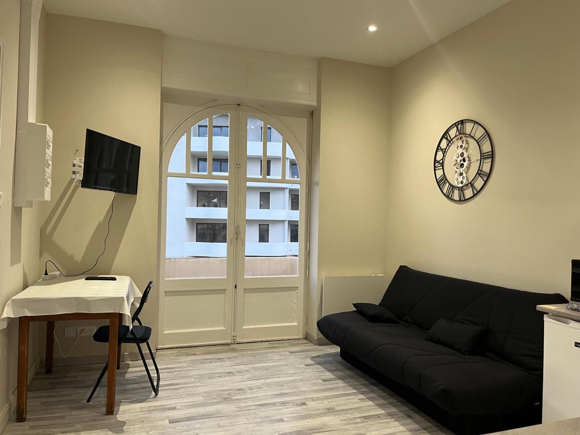 Alta Apartment Bourg-les-Valence Luaran gambar